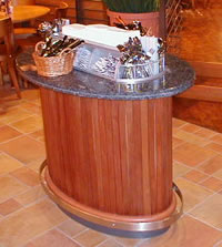 Megastore cutlery unit